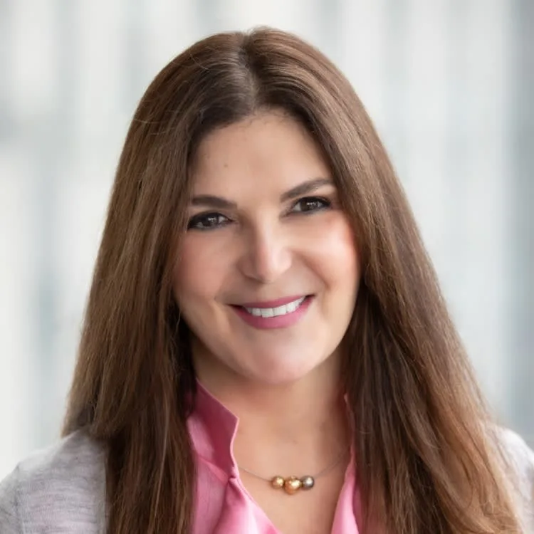 Cynthia Sachs, Versana