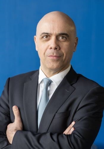 Kostas Halatsis, Investment Professional